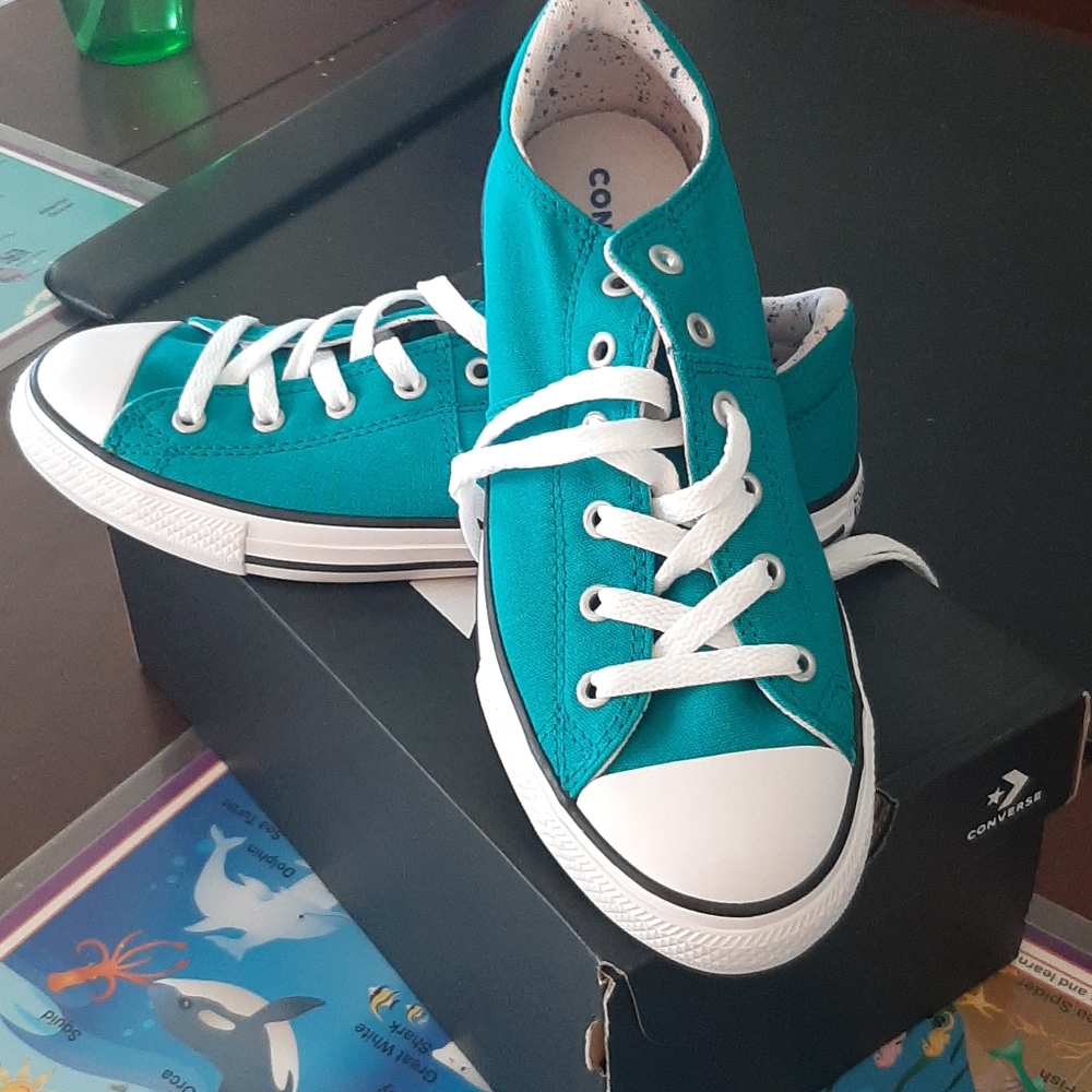 Converse Madison Low Tops - Turbo Green junior siz